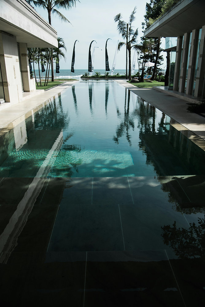 Leave Pool Visual Pool Design Ideas That Reduce Visual Noise
