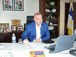 Governador Carlesse assina decreto que estabelece critérios para trabalhadores da área cultural tere