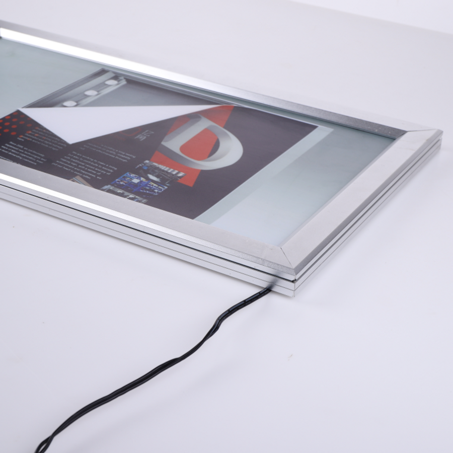 Customized Oxididates Alloy Aluminum Profile Light Box for Shop