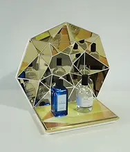 Caamatech-Perfume-Display-Stand