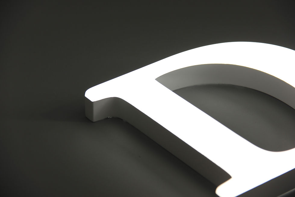 Miniatura: Yijiao IIlluminated Face Lit Acrylic Letter with Transparent Round Corner Effect
