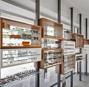 Caamatech-Creative-Optical-Display-Stands