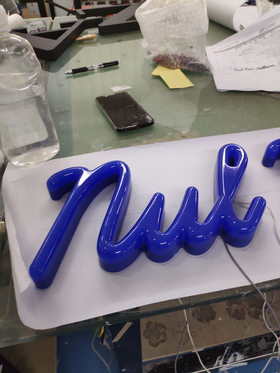 Miniature : Enseigne au néon en Faux acrylique, fausse lettre en PMMA éclairée pour les entreprises
