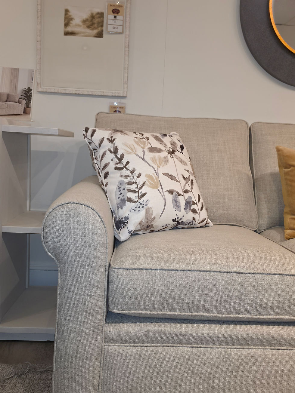 Thumbnail: Stylus Diaz Sofa in Beethoven Linen