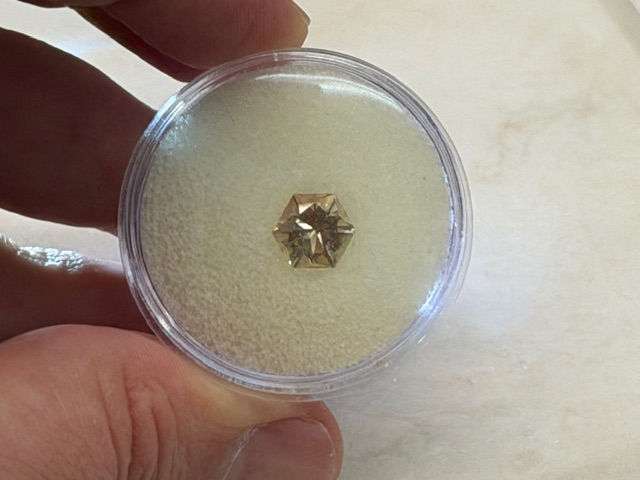 Thumbnail: Oregon sunstone in Riker case container