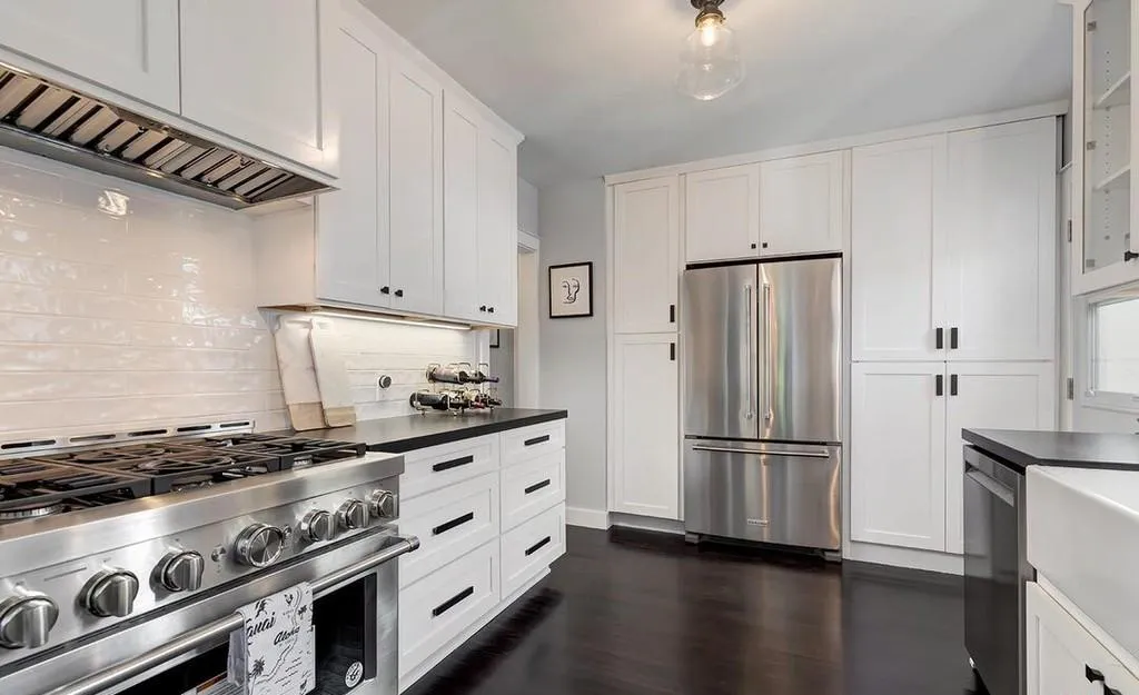 Margot Robbie’s Villa