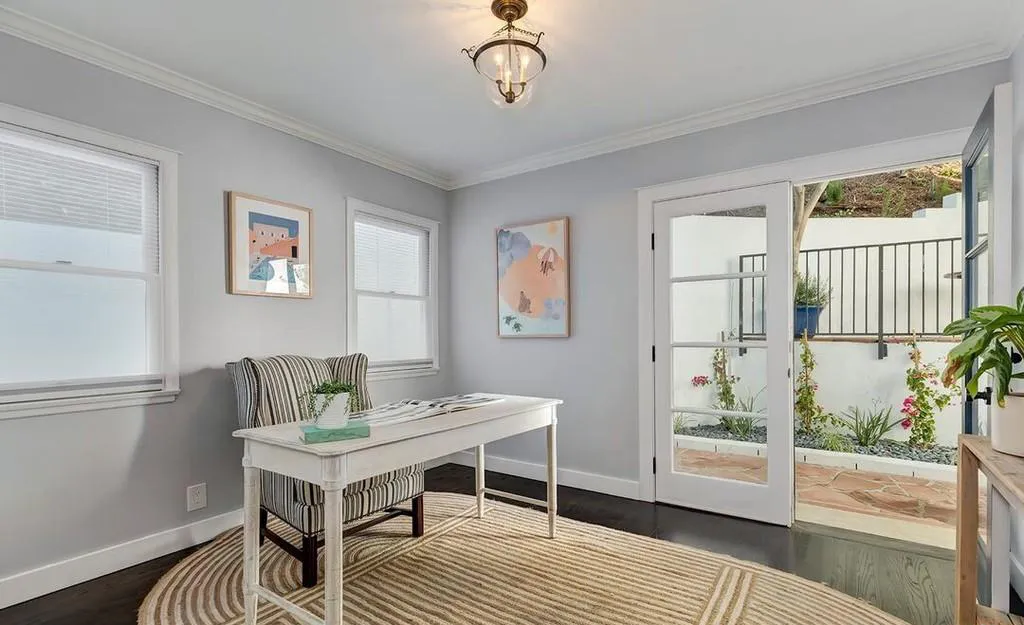 Margot Robbie’s Villa