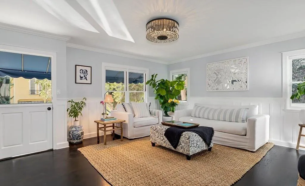 Margot Robbie’s Villa