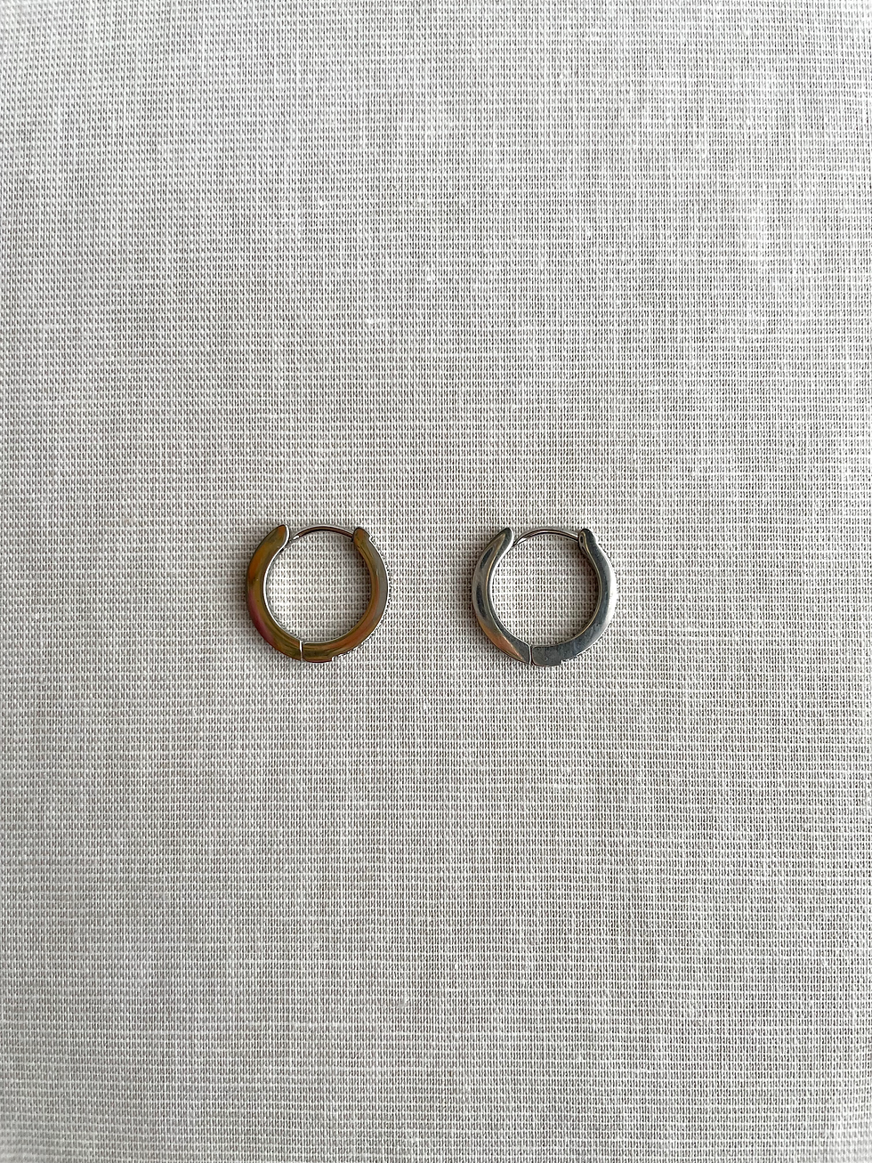 Thumbnail: Clasic sparcle hoop zilver oorbellen