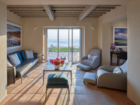 Contemporary Italian furnishings