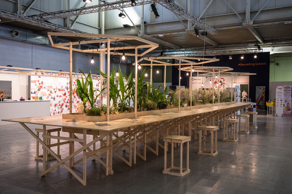 Progetto espositivo e grafico per Brand Events e JRE Italia

Il progetto ruota attorno a due concetti chiave: “filiera verde” e “superficie naturale”.

La “filiera verde” porta il paesaggio all'interno di TASTE of Milano 2015, il progetto ripercorre la catena alimentare: da paesaggio naturale, diventa agricoltura, viene raccolto, lavorato e infine consumato.

Tutti i materiali utilizzati per realizzare i nuovi arredi sono pannelli di multistrato di legno, la zona centrale tra i padiglioni dello chef è delimitata dal tavolo degustazione, anche il legno in un certo senso viene coltivato e lavorato diventando materiale da costruzione.

Per JRE Italia progettiamo un linguaggio unico che ospiti il turn over dello chef durante l'esposizione, esponendo in ogni spazio i tre piatti più importanti e il ritratto dello chef.

Exhibition and graphic design for Brand Events and JRE Italia

The project works around two key concepts : "filiera green" and "natural surface".

The "filiera green"  brings landscape inside TASTE of Milano 2015, the project traces the food chain: from nautral landscape, become agriculture, is collected, processed and finally consumed.

All the materials used to realize the new furniture are plywood panels, the central area between the chef's pavilions is marked by the tasting table, even the wood in a sense is grown and processed becomes a building material.

For JRE Italia we design a unique language that host the chef turn over during the exhibiton, displying in each space the three most important dishes and the chef portait. 


Progetto espositivo e grafico per Brand Events e JRE Italia

Il progetto ruota attorno a due concetti chiave: “filiera verde” e “superficie naturale”.

La “filiera verde” porta il paesaggio all'interno di TASTE of Milano 2015, il progetto ripercorre la catena alimentare: da paesaggio naturale, diventa agricoltura, viene raccolto, lavorato e infine consumato.

Tutti i materiali utilizzati per realizzare i nuovi arredi sono pannelli di multistrato di legno, la zona centrale tra i padiglioni dello chef è delimitata dal tavolo degustazione, anche il legno in un certo senso viene coltivato e lavorato diventando materiale da costruzione.

Per JRE Italia progettiamo un linguaggio unico che ospiti il turn over dello chef durante l'esposizione, esponendo in ogni spazio i tre piatti più importanti e il ritratto dello chef.