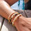 Thumbnail: Armband Seashell Serenity Parelmoer en Goud Ylandr Model