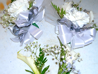 Cyn's Silks--Corsages