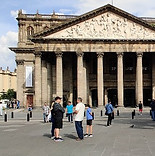 guadalajara-4562253_1920_edited.jpg