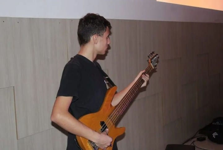 Galerinha do Louvor