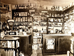 NEGOZIO INTERNO INTERO fine anni 40