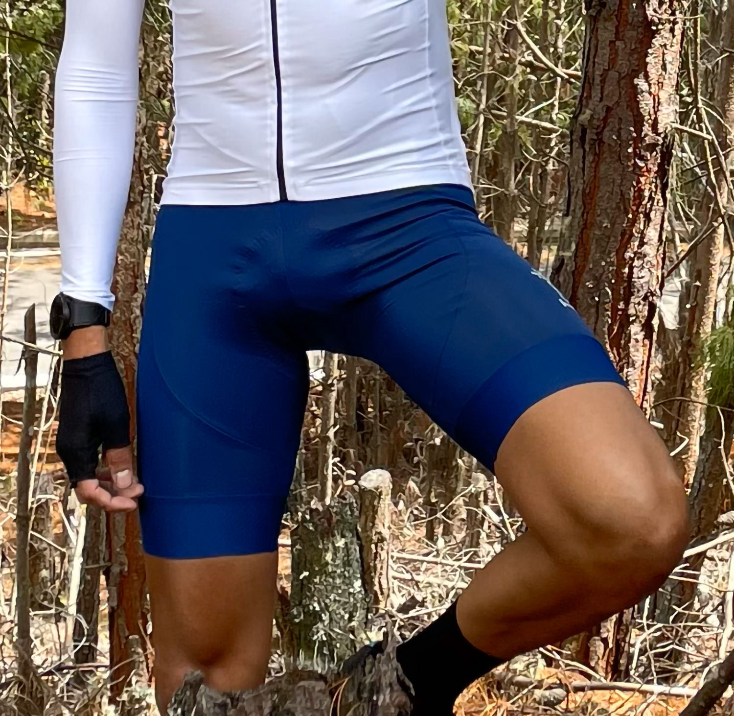 PANTALONETA MASCULINA AZUL OSCURO PARA CICLISMO CON CARGADERA