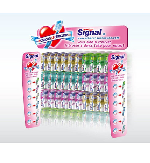 Segmentation de linéaire brosses à dents Signal en parapharmacie - The Print Korner
