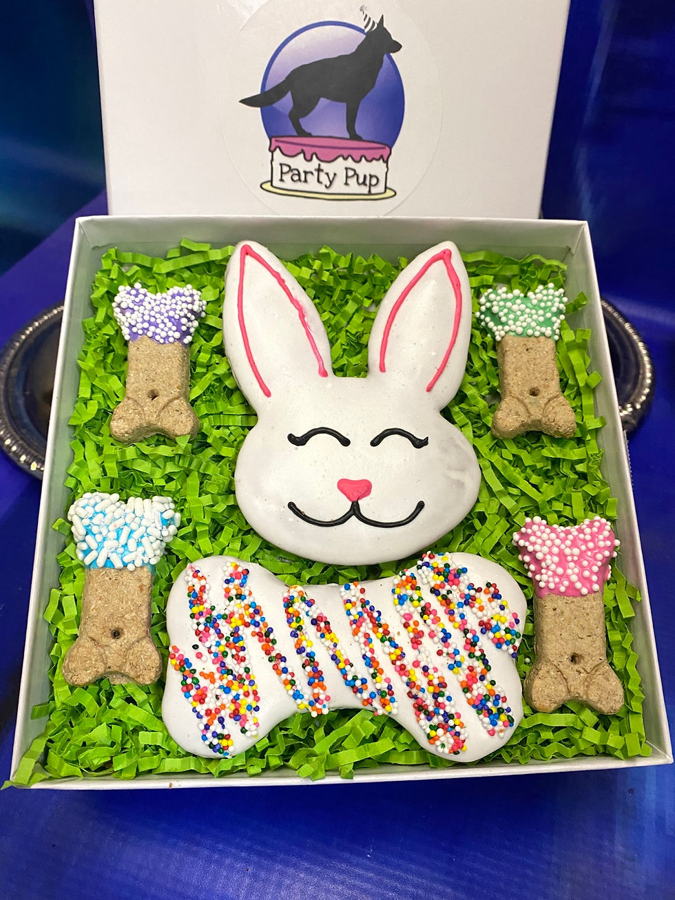 Thumbnail: Easter love 