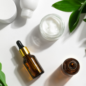 5 Trendy Natural Ingredients Making Waves in Cosmetics