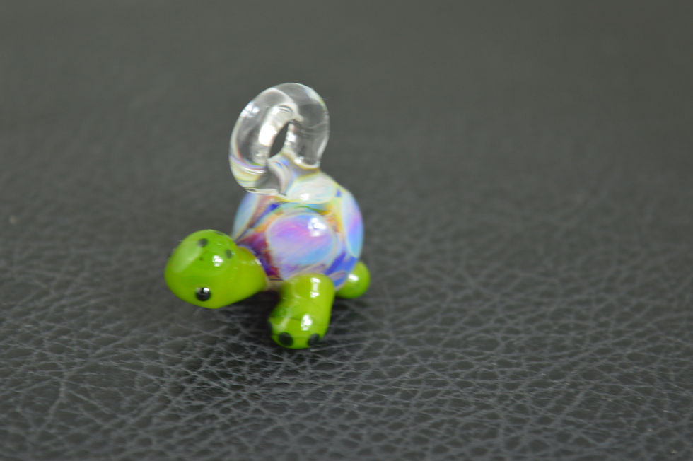 Thumbnail: Small Turtle Pendant