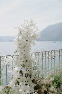 C+A-LAKECOMO-Sneakpeek_millifoto_wedding-350-2.jpg