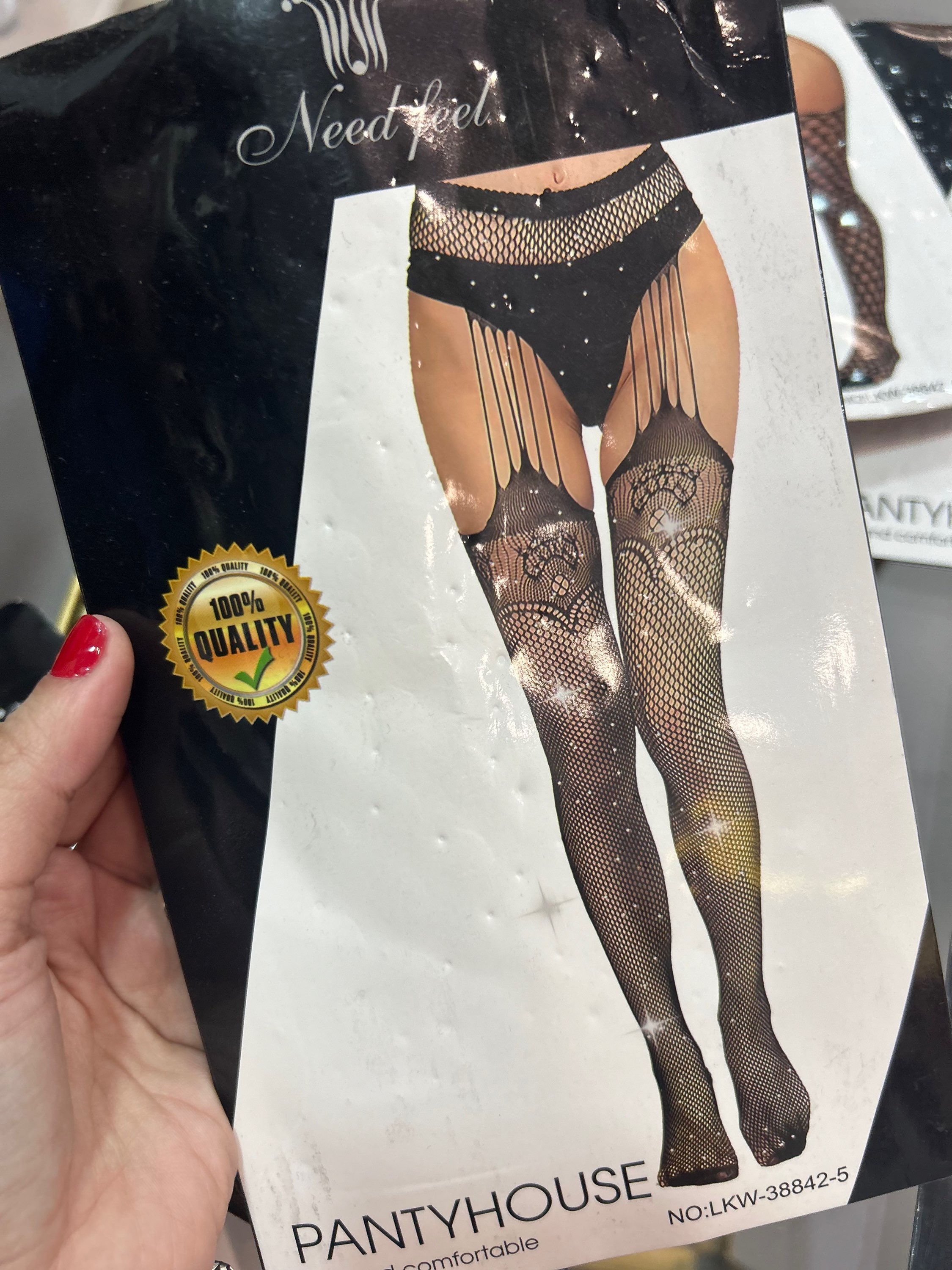 Medias con ligas y strass