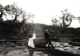 LOVE IN MALLORCA [Wedding Photography - Editorial]