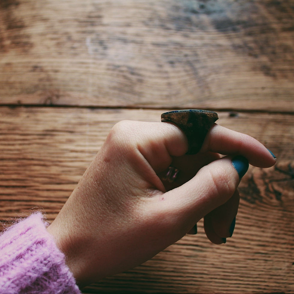 Thumbnail: vintage abalone wooden ring 6