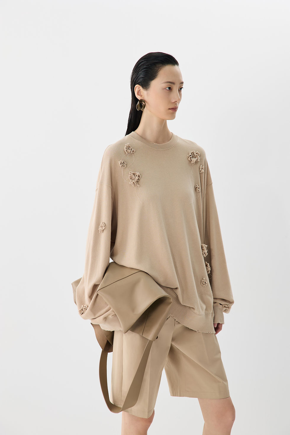 Thumbnail: Decorated sweatshirt