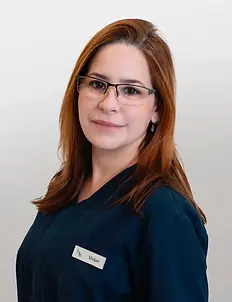 staff photos vivian.webp