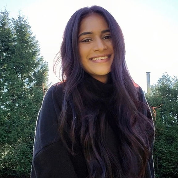Meet Kimberlee Kahrim, Accountant, Soul Reader & Intuitive Healer