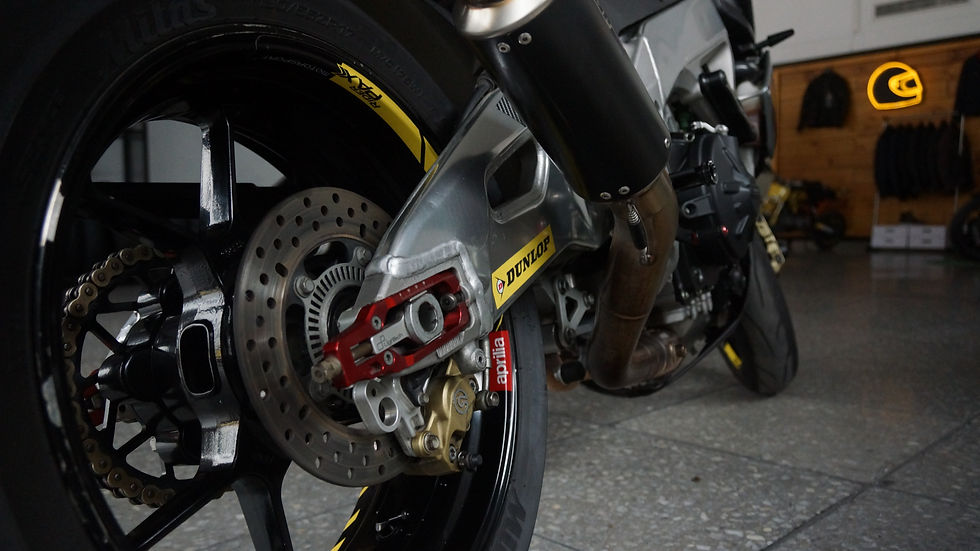 Miniatura: Aprilia Tuono V4R APRC ABS