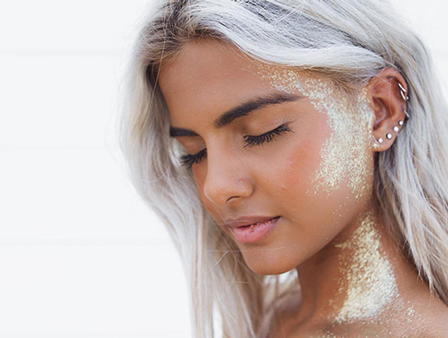 blonde girl .jpg