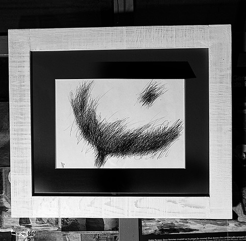 Vito Oggetto Vito Scamarcia  - il profumo del dettaglio - artista contemporaneo