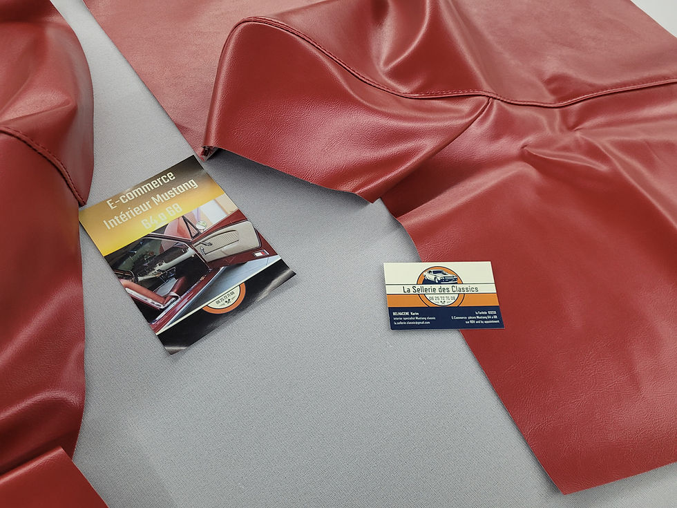 Miniature : Ford Mustang 1964-66 Panneaux Arrières Latéraux pour Décapotable Rouge Foncé