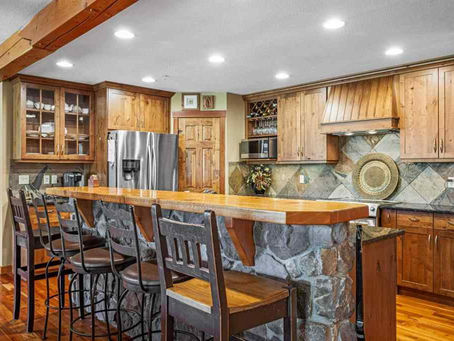 Transform Your Kitchen the Easy Way: Cost-Effective Kitchen Cabinet and Countertop Refinishing