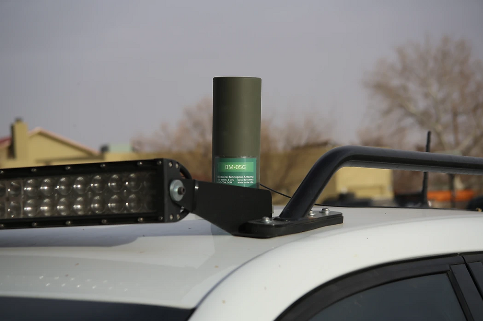 antenna on top of car
