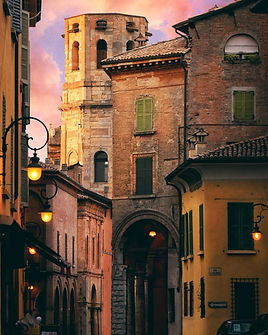 reggio-emilia-reggio-emilia-centro-storico-ph.-dariovero_-819x1024-1.jpg