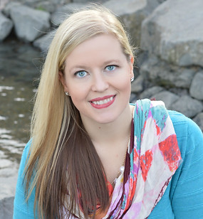 Chanda Pond Headshot.jpg