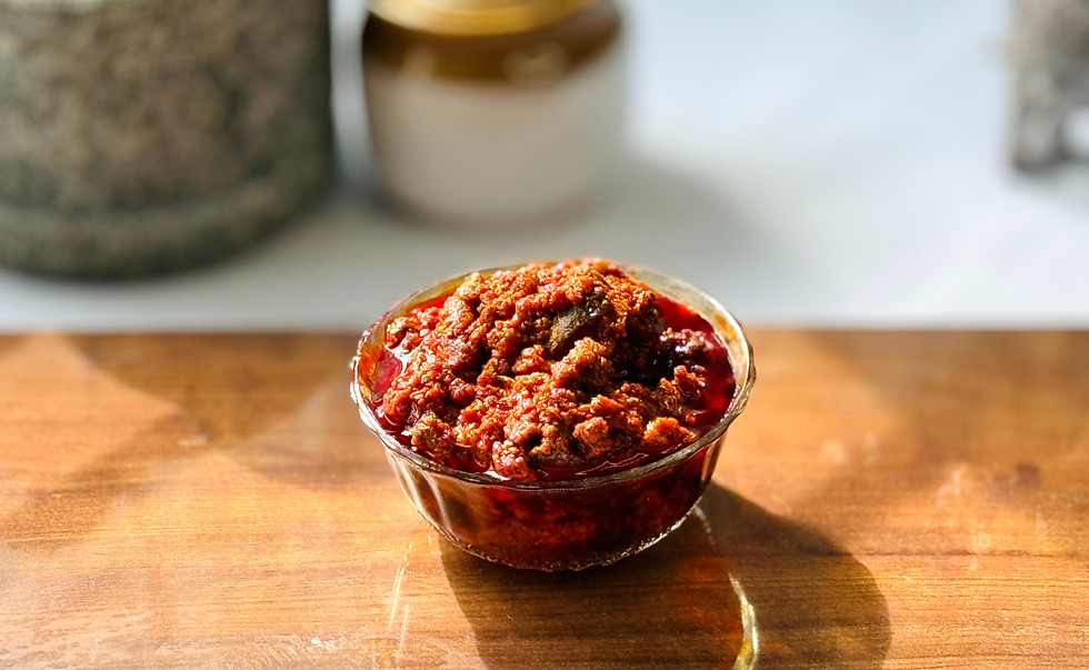 A bowl of Pulihora Avakaya showing the unique temple-style spice blend.