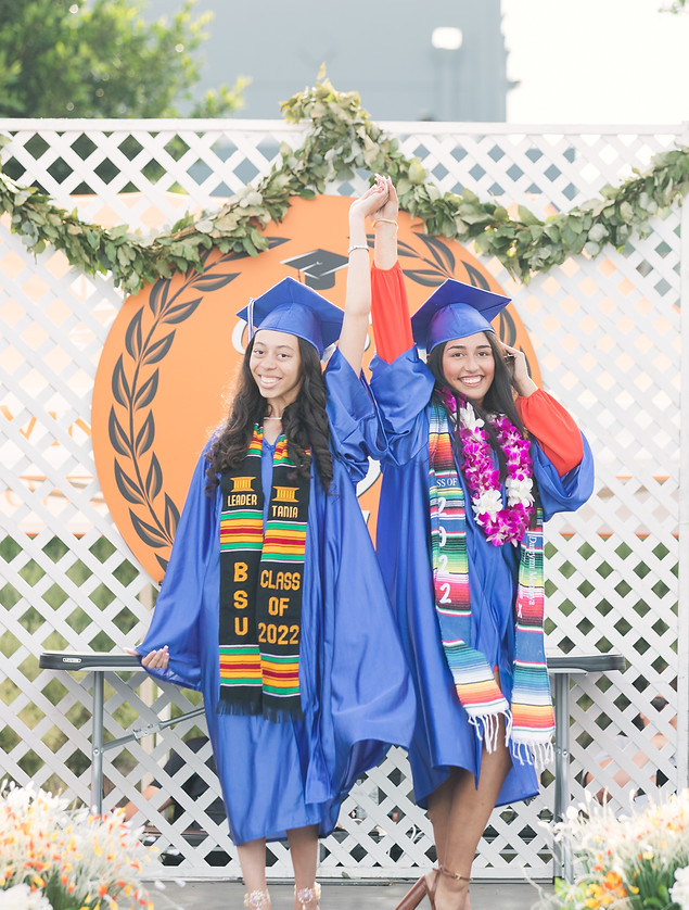 06092022DVDGraduation1251.jpg