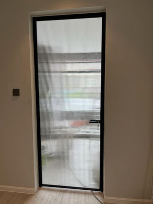Slim Edge Frame Door