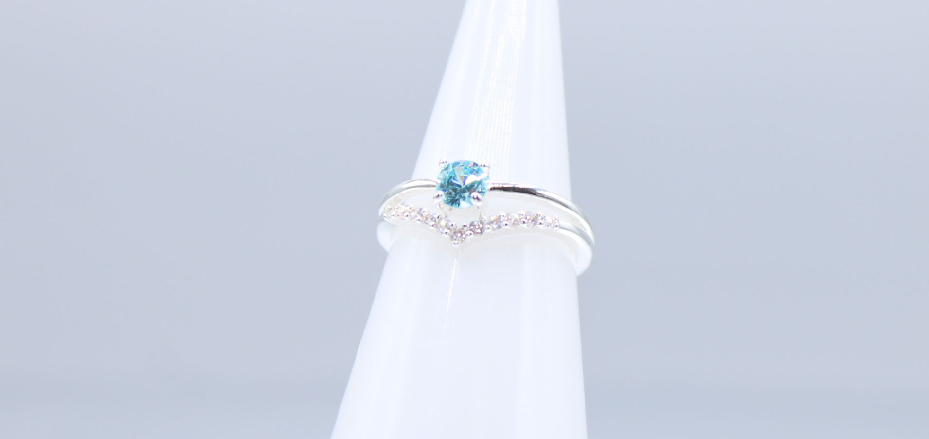 Design 2 Ring - Aquamarine