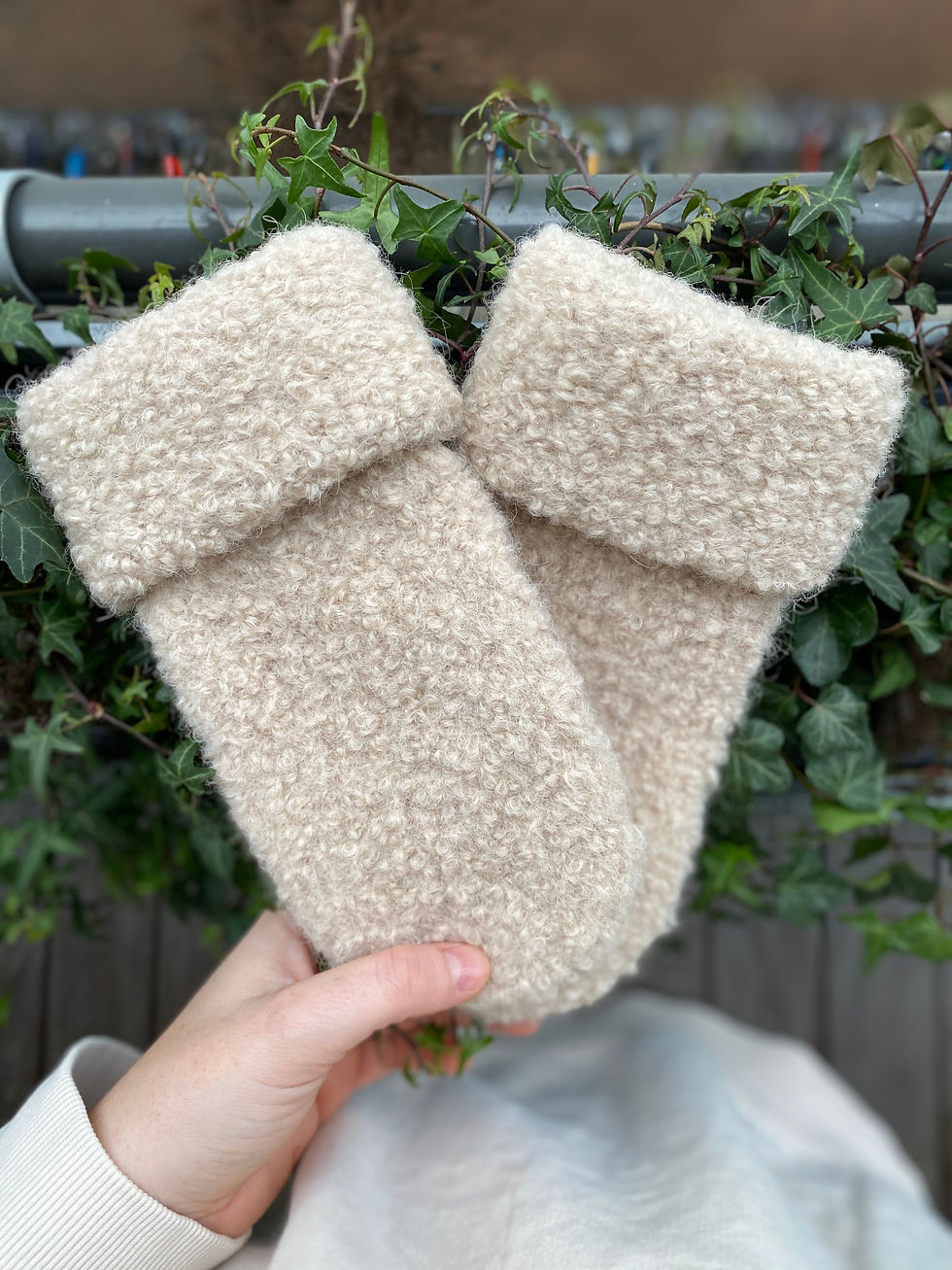 Thumbnail: Kuschelfäustlinge