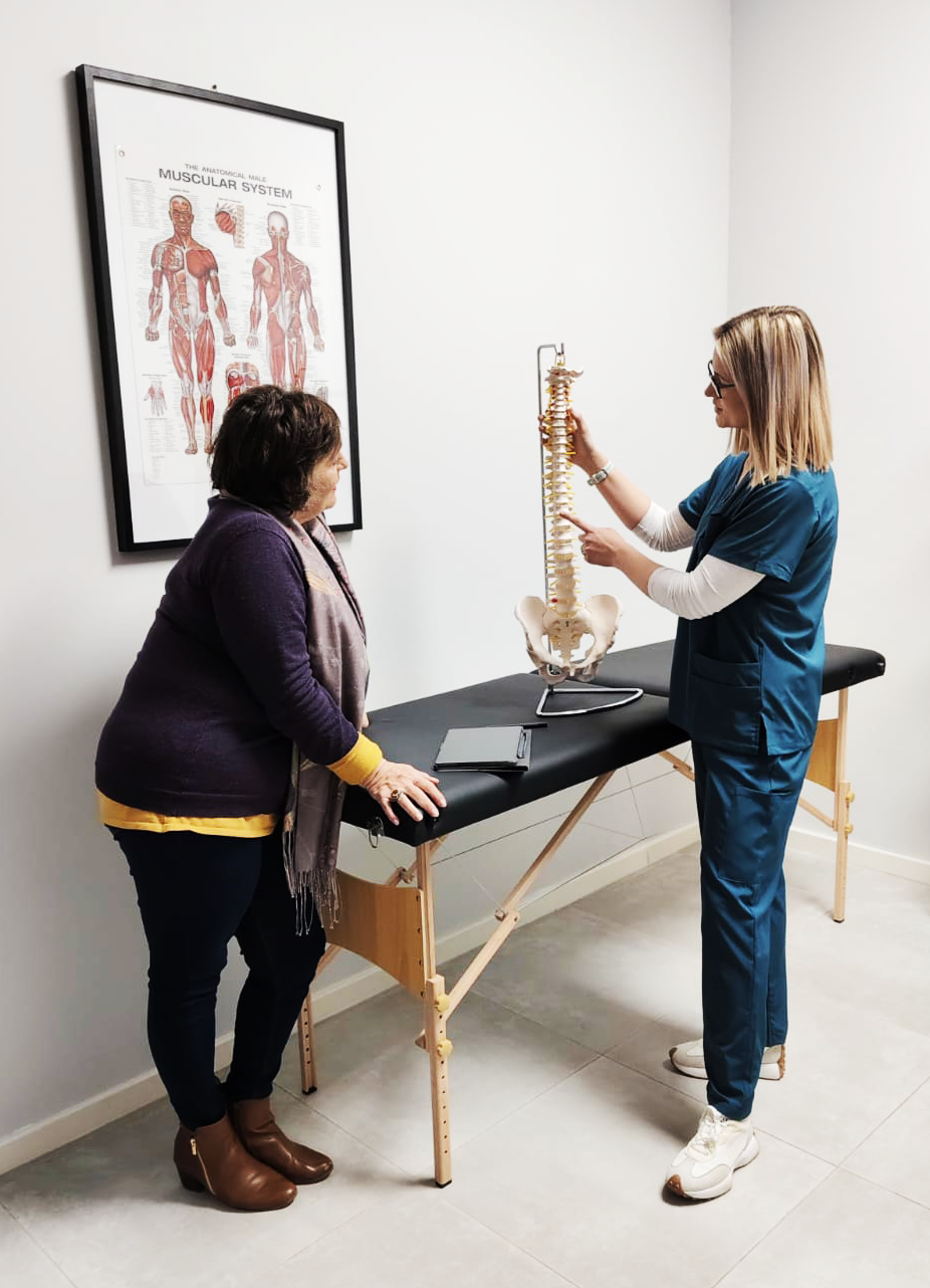 marizelle consulting with older client