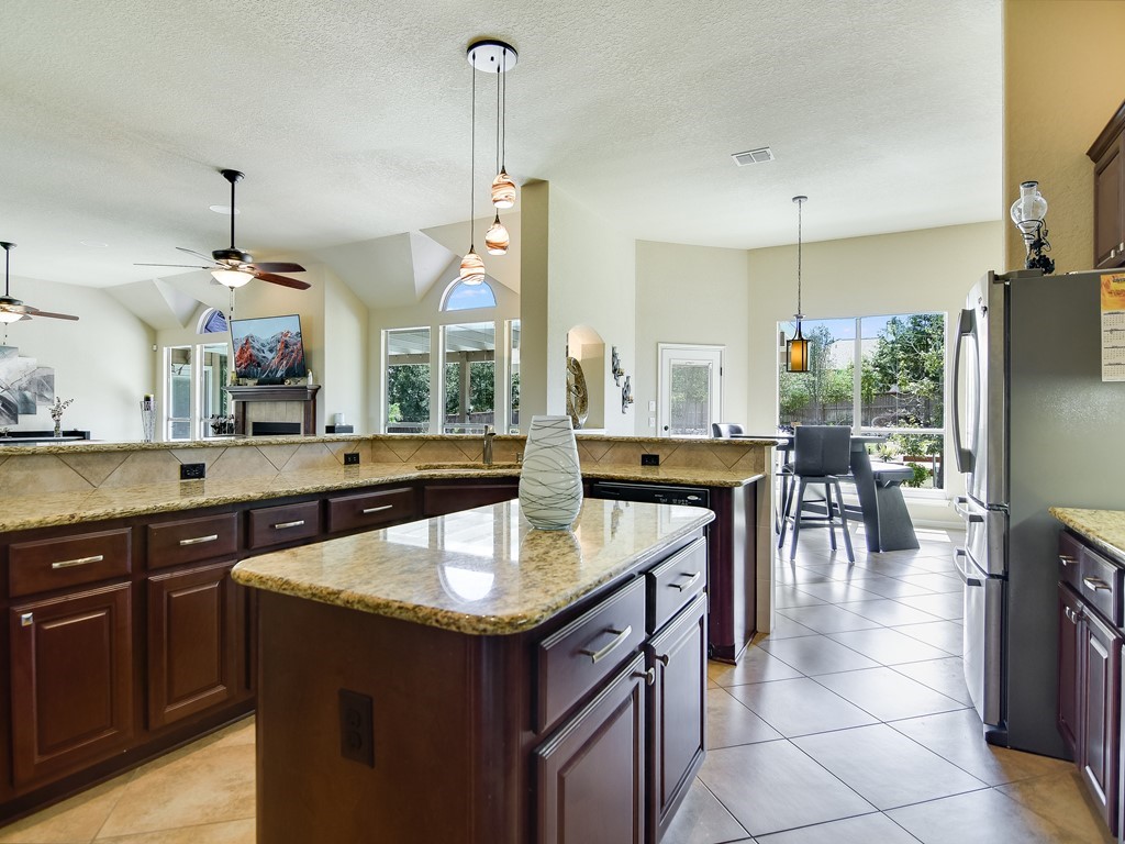 1134 Saddle Horse Clementson Ranch San Antonio