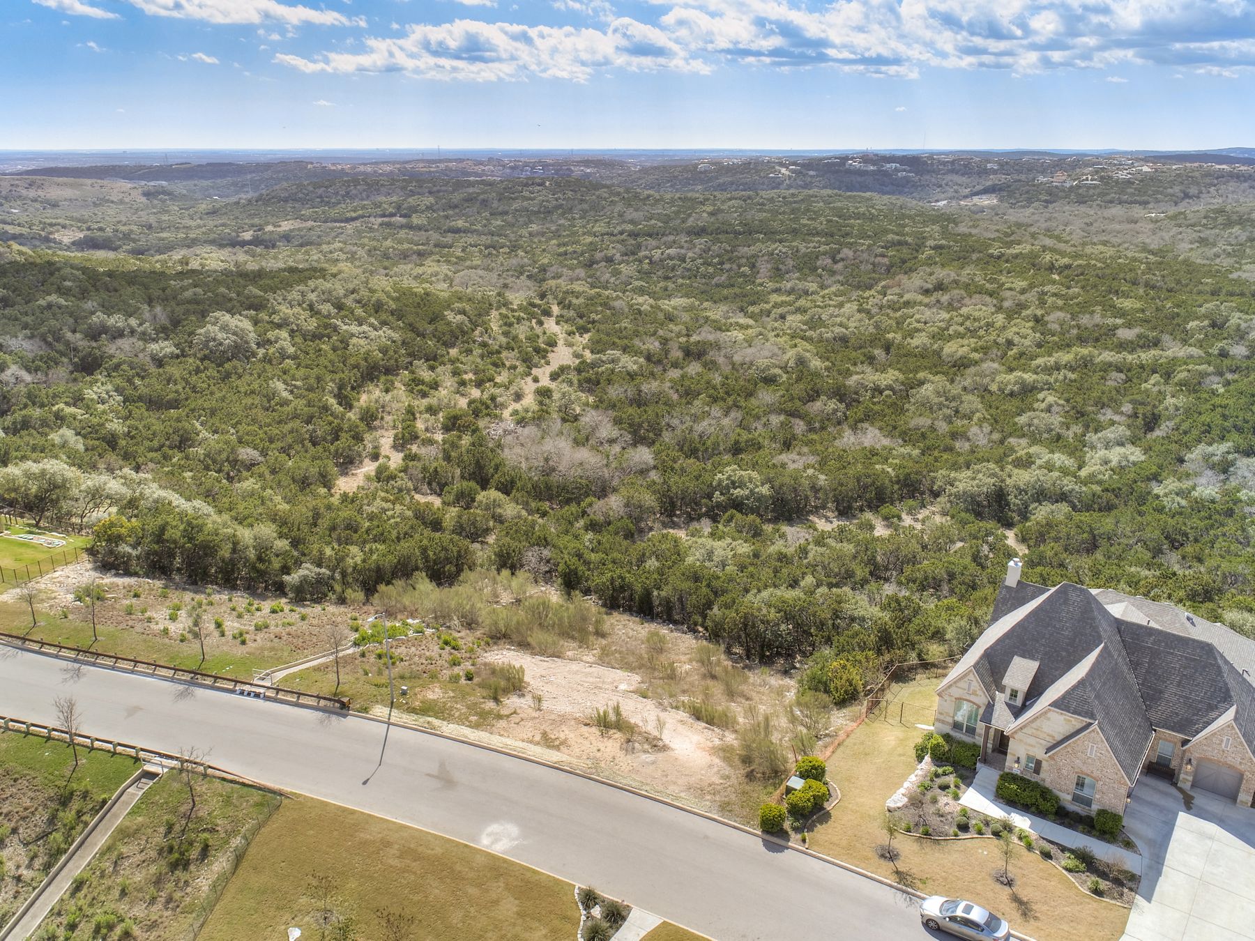 8102 Vanity Hill // The Overlook at Stonewall Estates // San Antonio