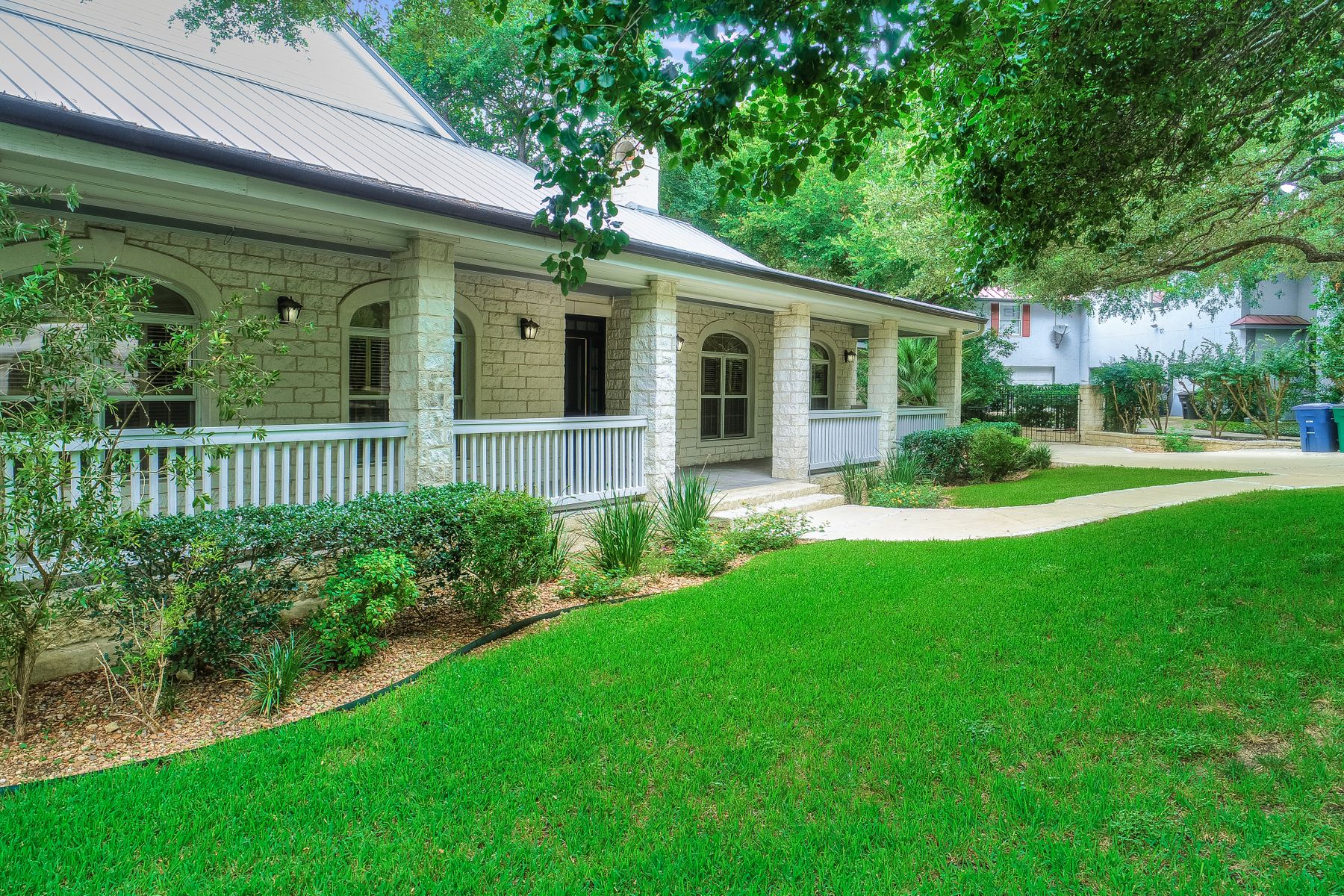 610 Bluff Cliff Dr Bluffview Estates San Antonio