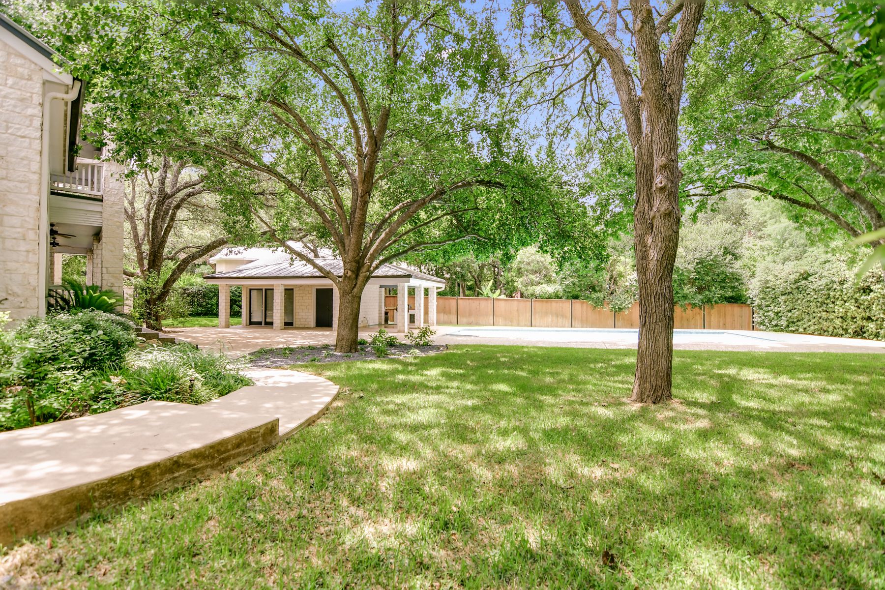 610 Bluff Cliff Dr Bluffview Estates San Antonio